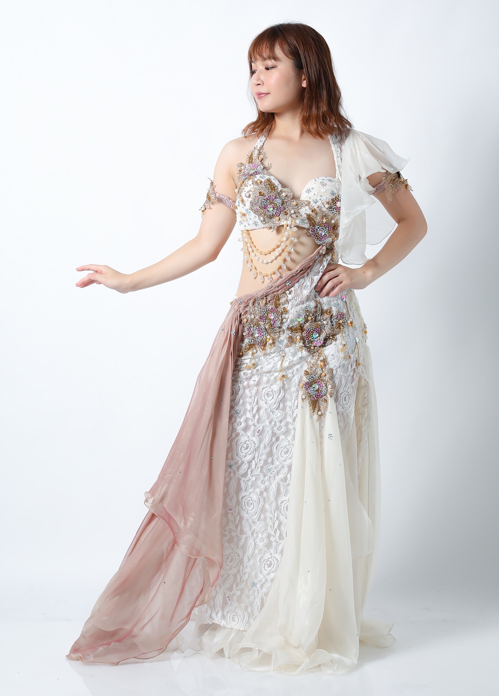 ベリーダンス衣装発表会衣装 エジプト製hoydaベリーダンスコスチュームca Cos A648 1 アイボリー 送料無料